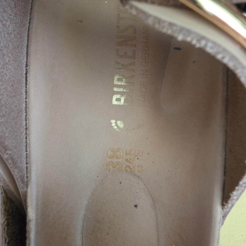 Birkenstock Beige Sandals with Gold Buckles - Picture 7 of 7